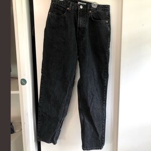 Zara Mom Jeans Black